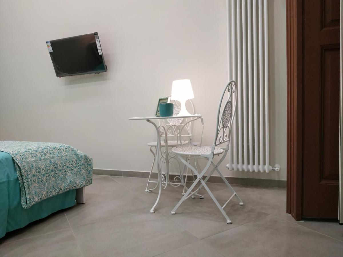 Sun&TheCity Naples Luaran gambar